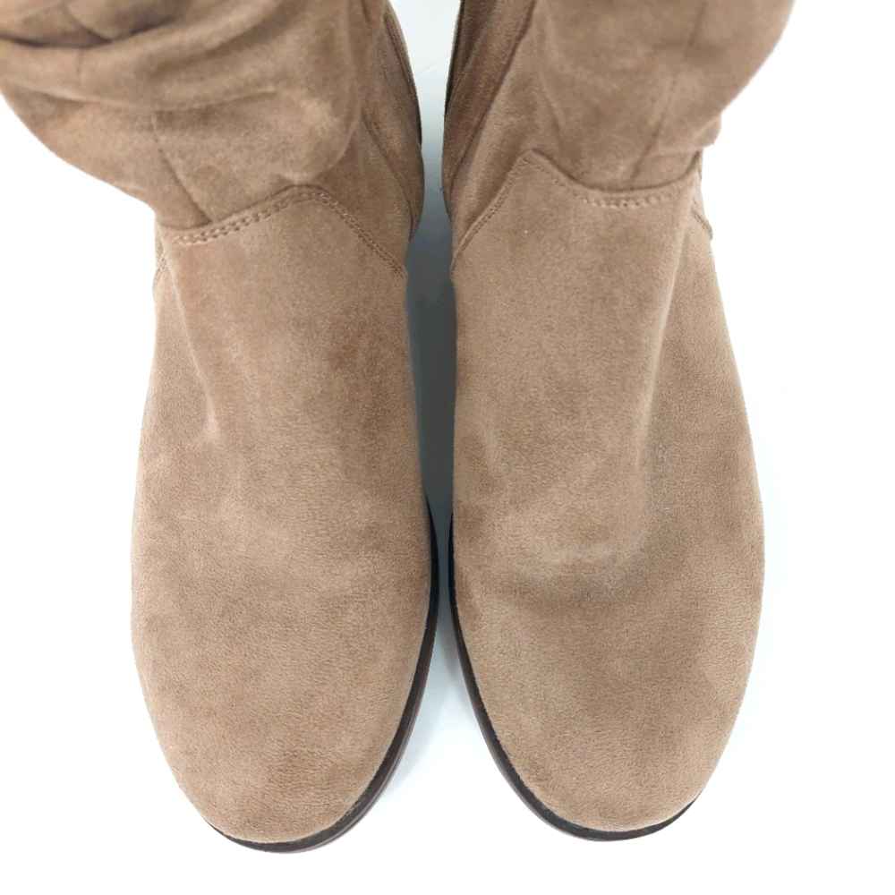 SO TAN SUEDED SLOUCH ANKLE BOOTIES SZ 9 - Picture 3 of 12